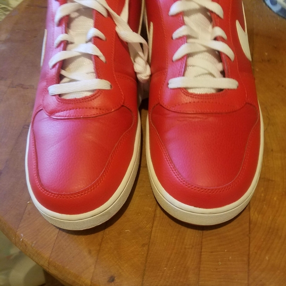 Rare Nike Court Vision Low Mens Size 12 University Red White Gym Casual Shoes - Picture 3 of 7